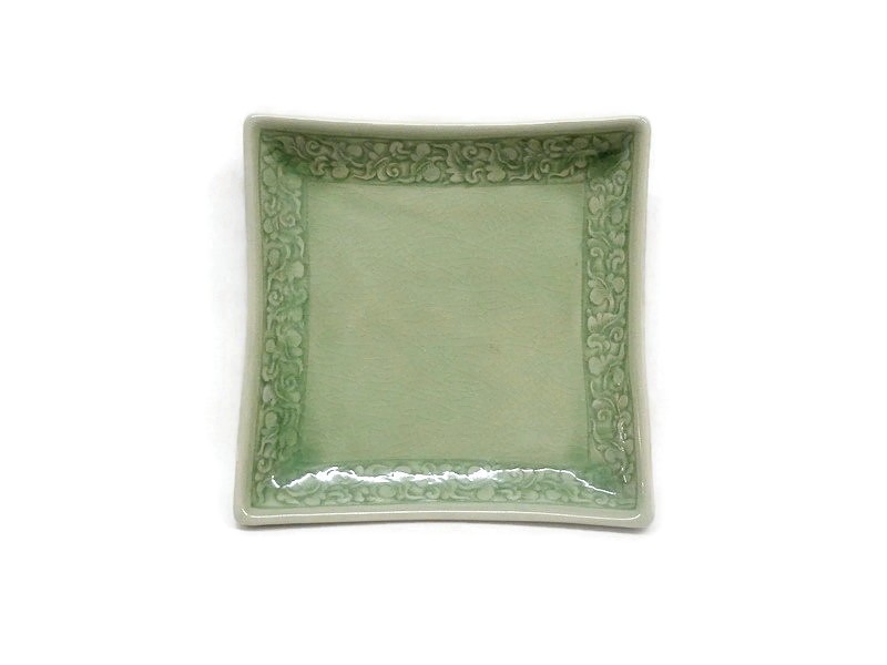 Square Celadon Plate 8 inches Kanok Design