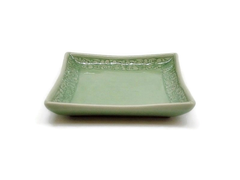 Square Celadon Plate 8 inches Kanok Design