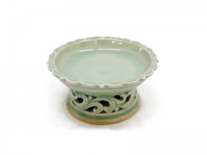 Openwork Celadon Tray with curved for Candle Green Celadon