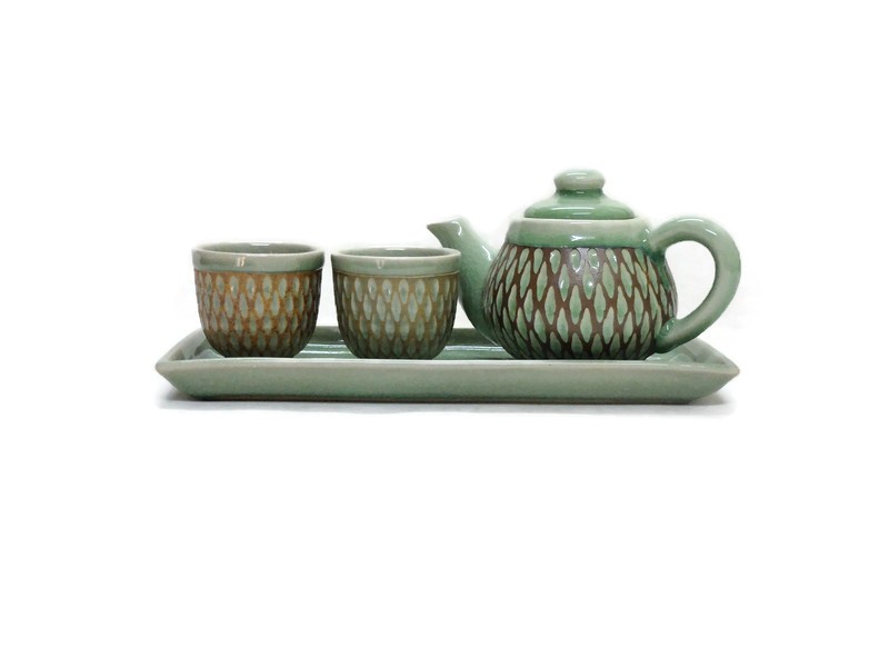 Small Celadon Tea Set - Brown Diamond