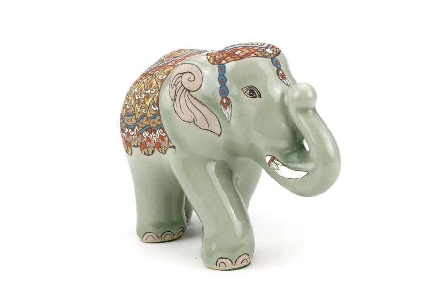 ช้างชูงวงศิลาดล เพ้นต์ลายล้านนาไทยศิลาดล CELADON LANNA THAI HANDPAINTED ELEPHANT