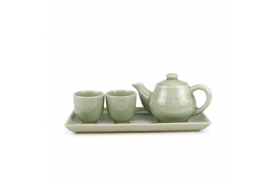 Elephant tea set ชุดกาน้ำชาเล็กแก้วชา2ที่และลายช้างชบาแก้วถาดรองยาว