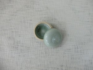 Tiny Round Box Green Celadon