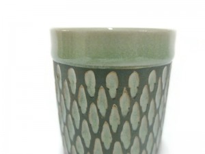 Tumbler Celadon cup, Diamond design