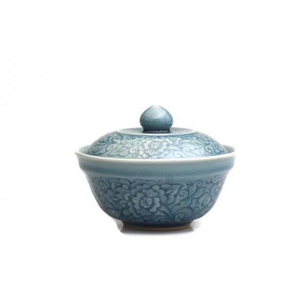 Blue celadon soup bowl with lid with flower carving