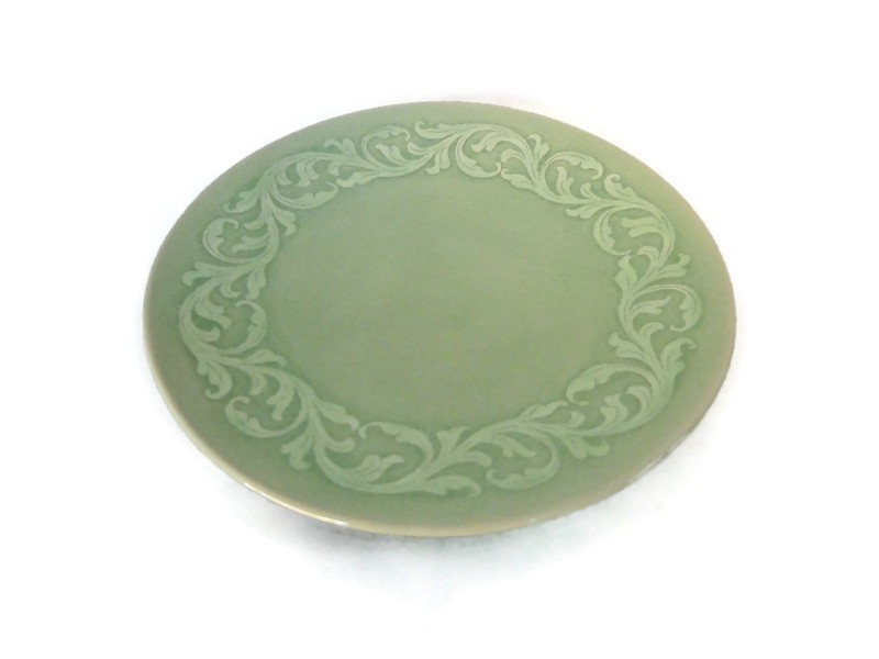 Celadon Dinner Plate with White Kanok Design