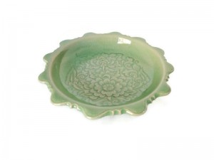 Celadon Curved dish with Flower design